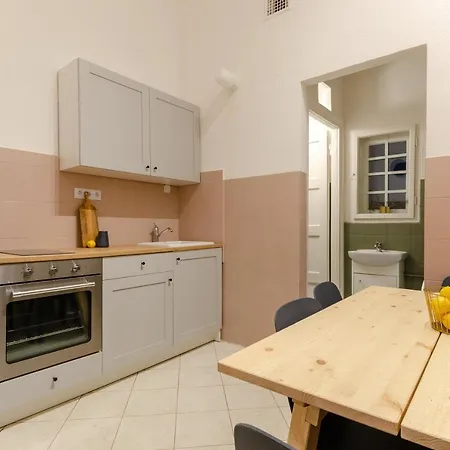 Cosy In District. * Budapest