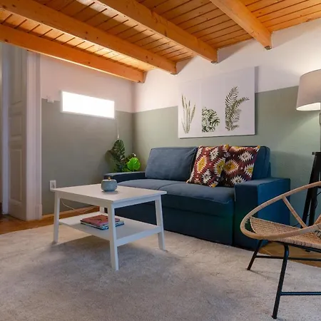 Apartman Cosy In District.